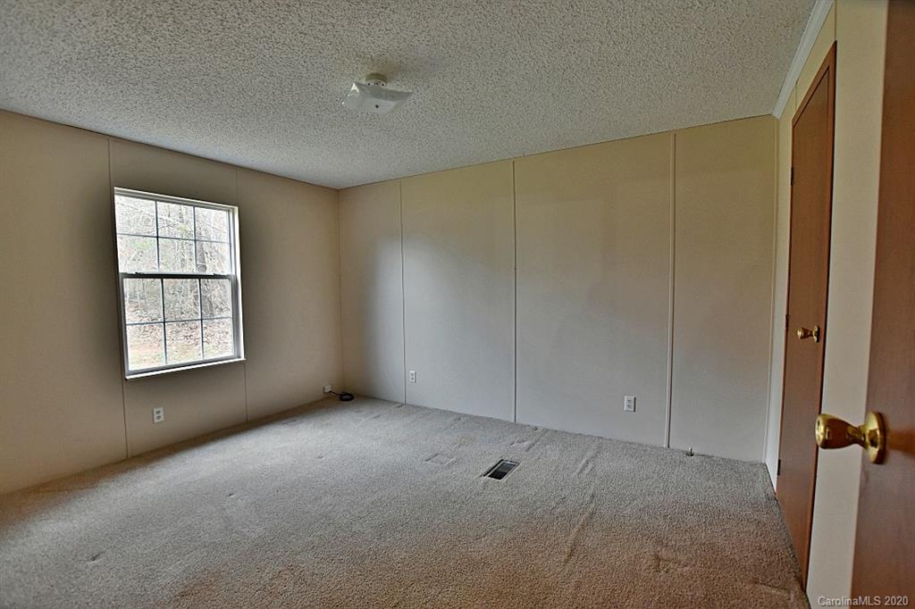 1837 Larchwood Road York, SC 29745 - Photo 16 of 21 Gallery Image 16