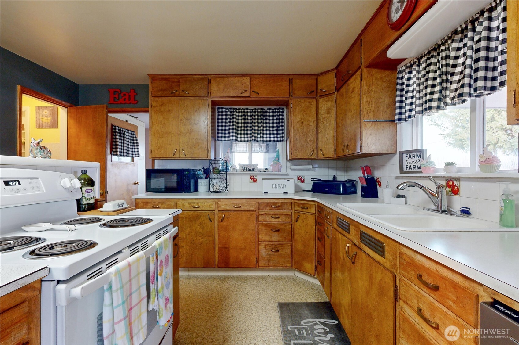 88448 Eastside Road Milton Freewater, OR 97862 - Photo 13 of 40 Gallery Image 13
