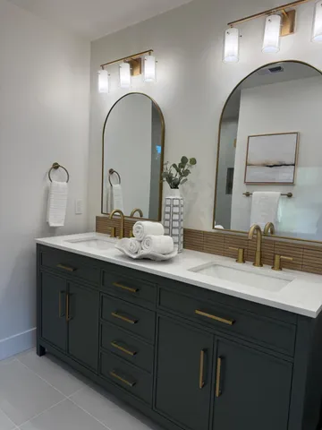 $1,095,000 | 4416 La Canada Way, Davis, CA 95618