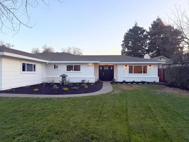 $1,095,000 | 4416 La Canada Way, Davis, CA 95618