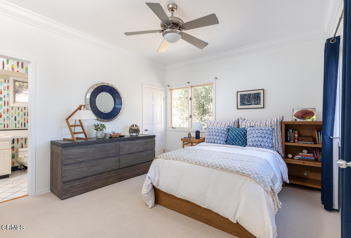 1437 Rutherford Drive Pasadena, CA 91103 - Photo 31 of 44 a bed room with bed mirror and window