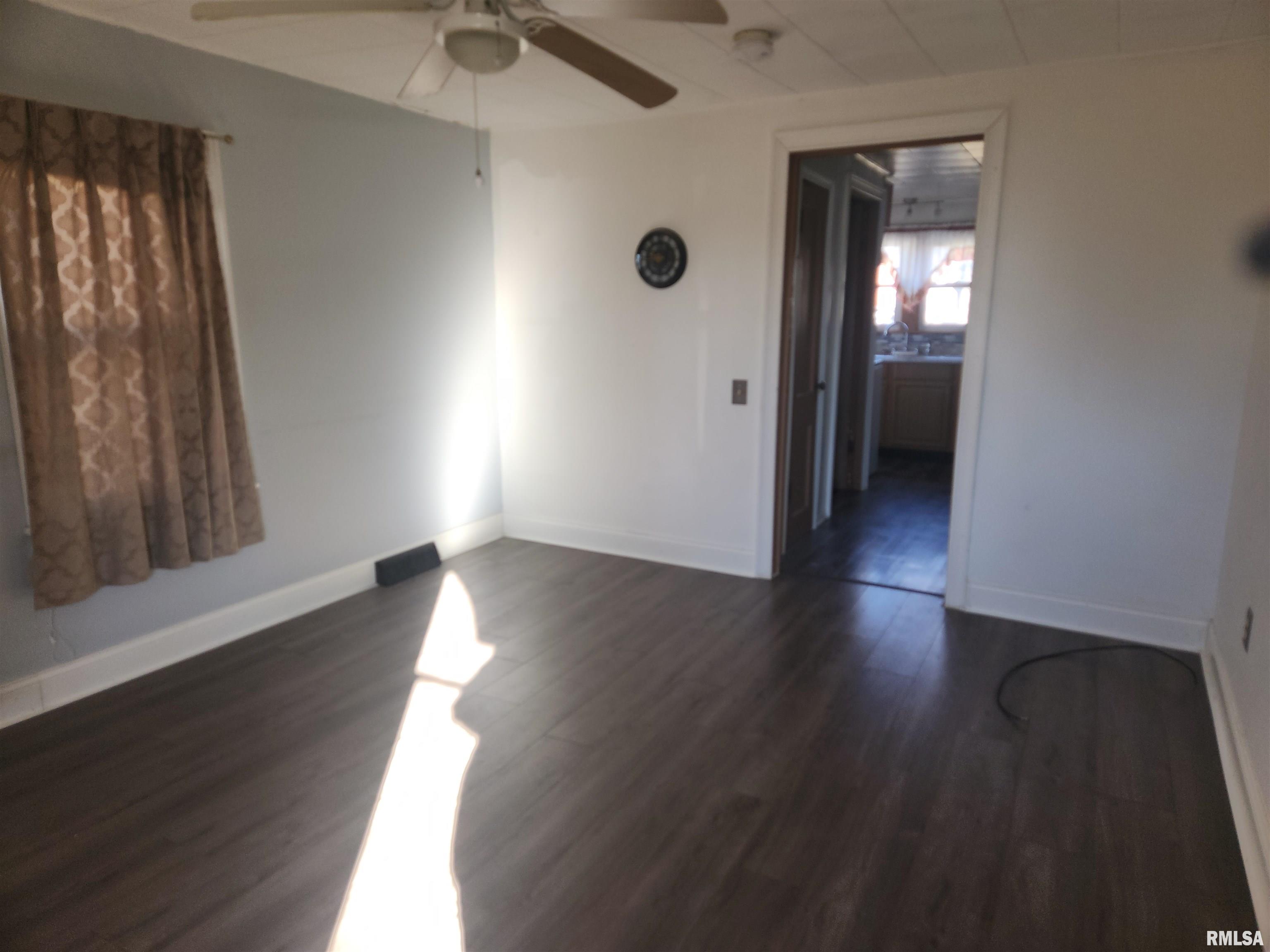 229 Fairground Road Pinckneyville, IL 62274 - Photo 13 of 19 Gallery Image 13