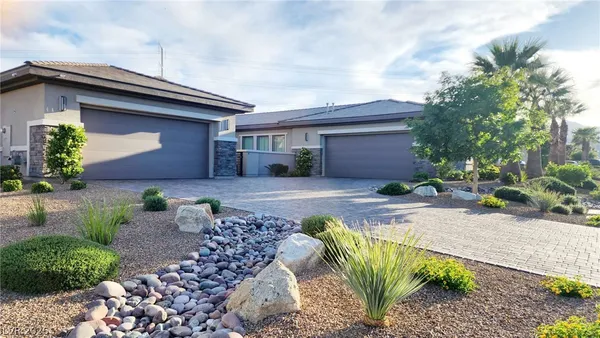 $5,950 | 8477 Wolf Mountain Court, Las Vegas, NV 89129