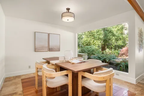 $2,895,000 | 16 Bridlewood Circle, Kirkland, WA 98033