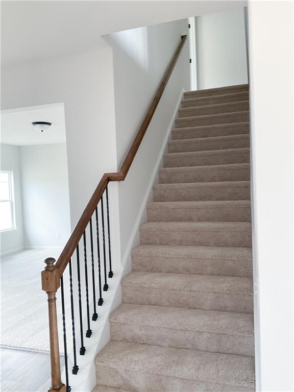 627 Mountaintop Road Southwest Cartersville, GA 30120 - Photo 6 of 19