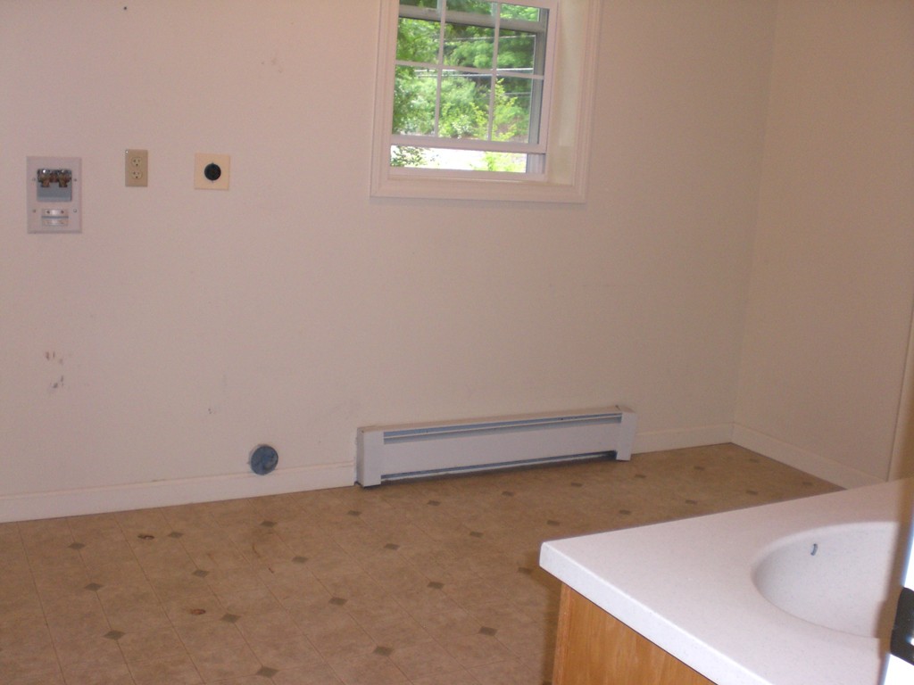 3 Oakham Road North Brookfield, MA 01535 - Photo 23 of 24 a view of a small space