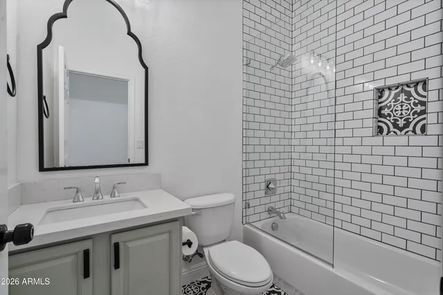 $993,000 | 2222 St Exupery Drive, Phoenix, AZ 85086