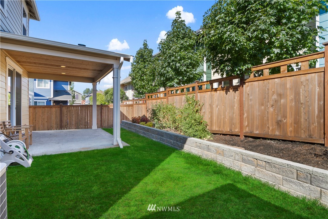 450 Southwest 111th Street Seattle, WA 98146 - Photo 16 of 22 Gallery Image 16