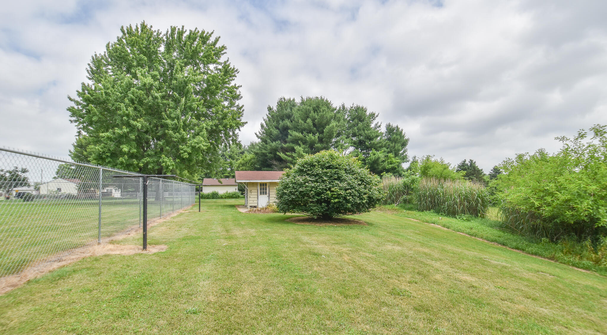 345 North Fremont Road Coldwater, MI 49036 - Photo 9 of 45 DSC_0010