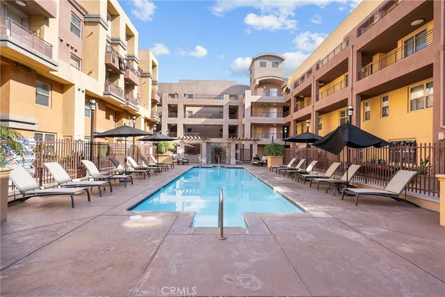 $750,000 | 201 East Angeleno Avenue, Unit 426, Burbank, CA 91502