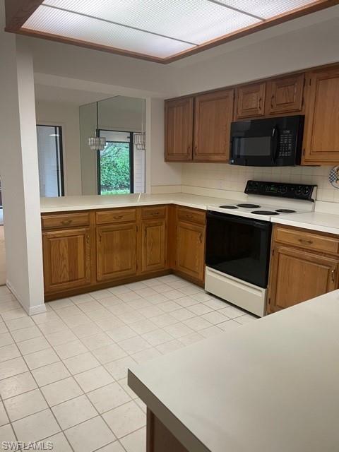4012 Crayton Road, Unit B5 Naples, FL 34103 - Photo 8 of 9 Gallery Image 8