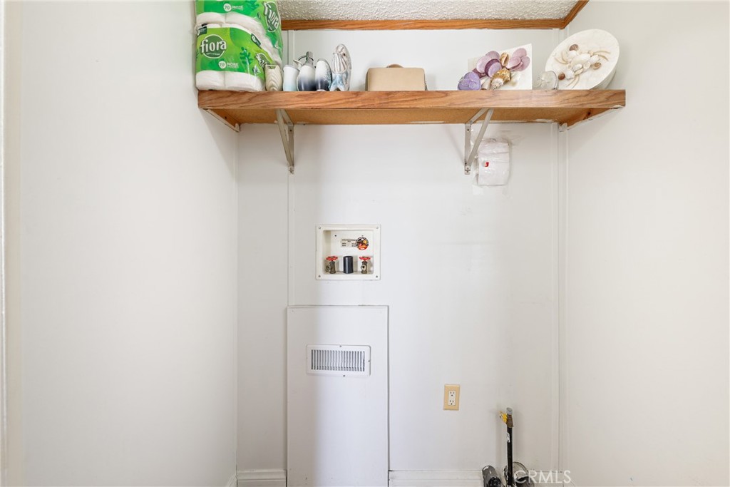 750 East Carson, Unit 67 Carson, CA 90745 - Photo 16 of 23 Washer and dryer hookups