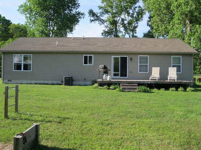 23388 Sherwood Road Belleville, MI 48111 - Photo 19 of 28 Photo 19