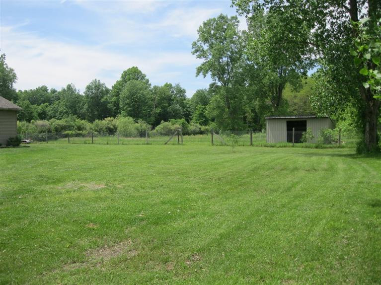 23388 Sherwood Road Belleville, MI 48111 - Photo 21 of 28 Photo 21