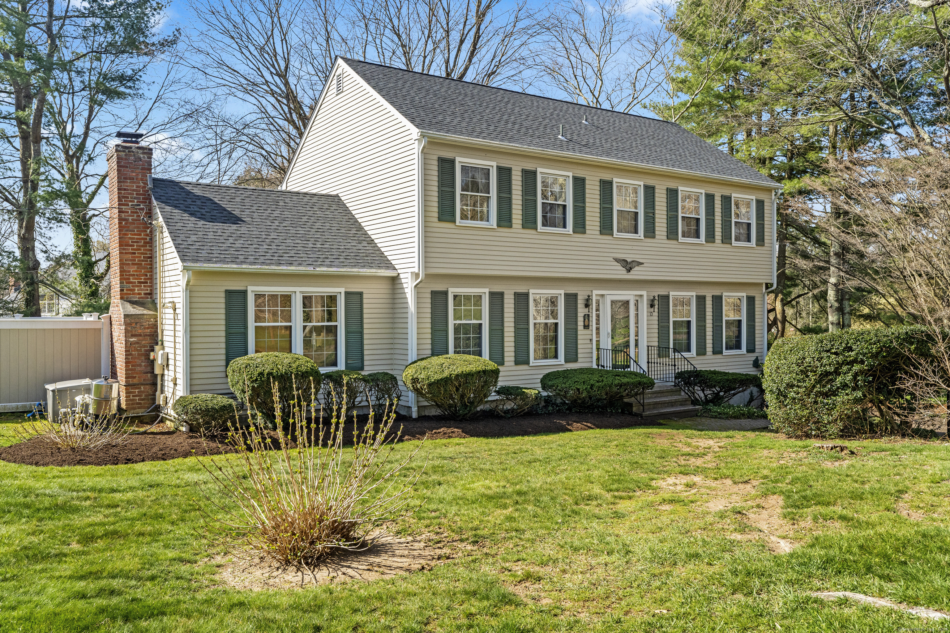 10 Nut Plains Road West Guilford, CT 06437 - Photo 1 of 1