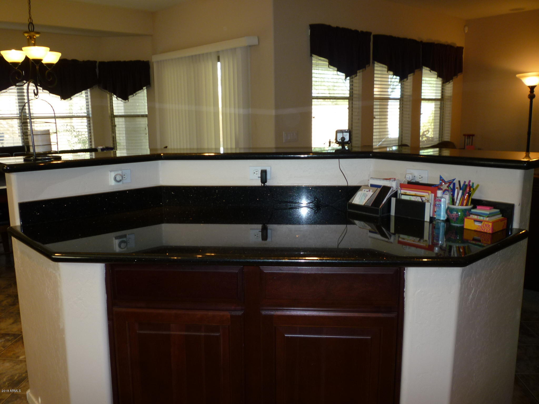 1210 East Pedro Road Phoenix, AZ 85042 - Photo 15 of 74 ISLAND