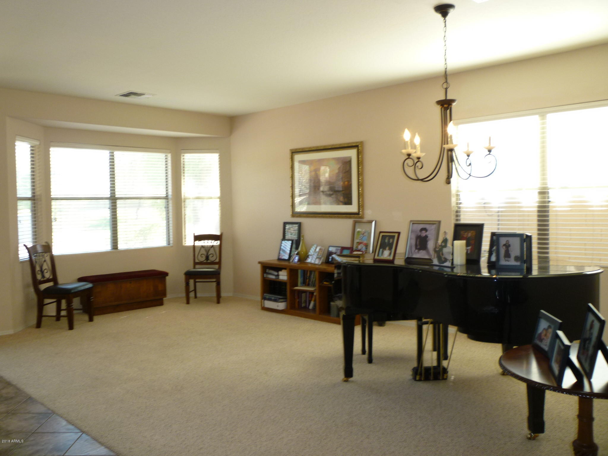 1210 East Pedro Road Phoenix, AZ 85042 - Photo 7 of 74 LIVING ROOM / DINING ROOM