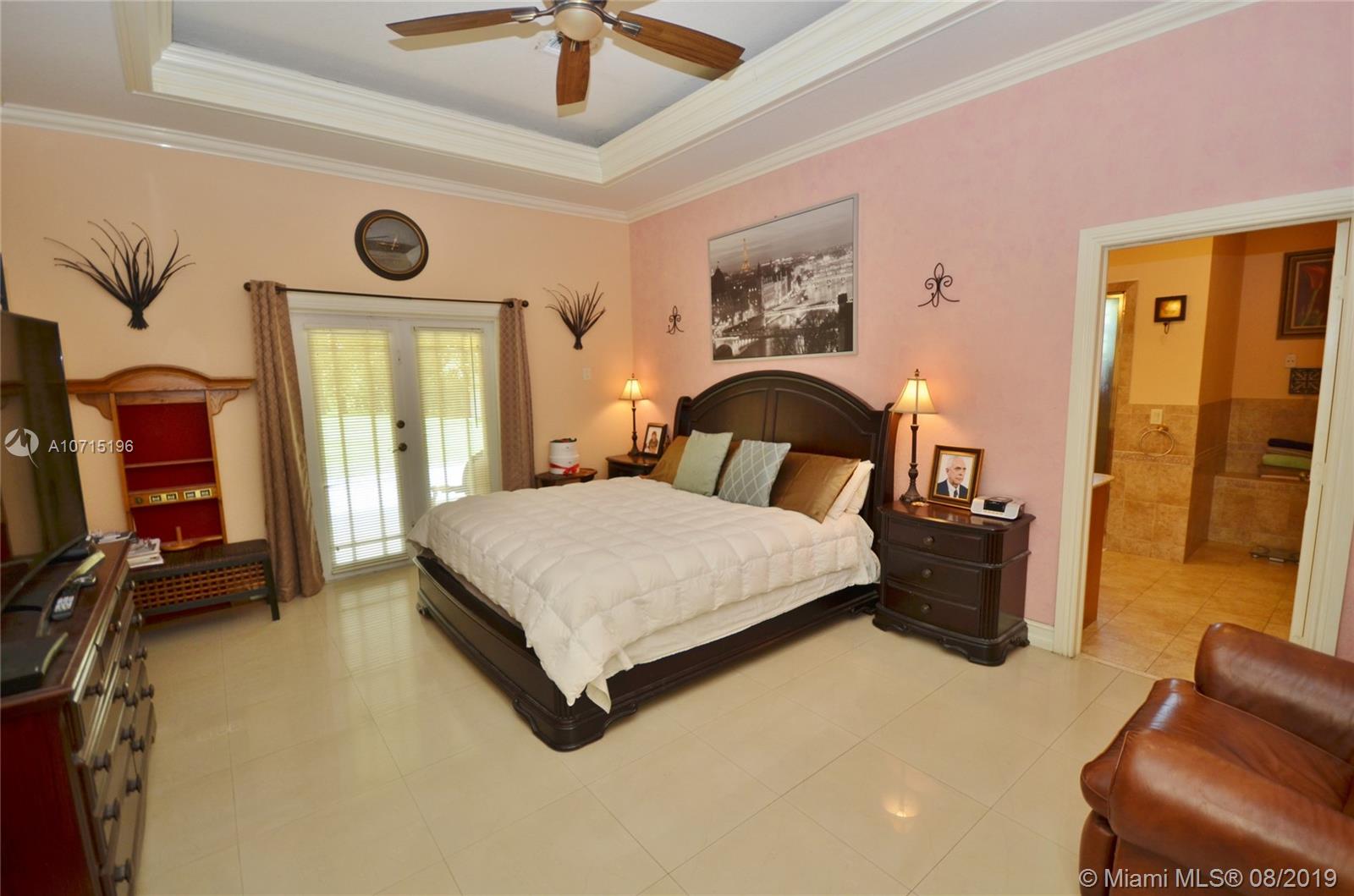 13500 Luray Road Southwest Ranches, FL 33330 - Photo 19 of 24