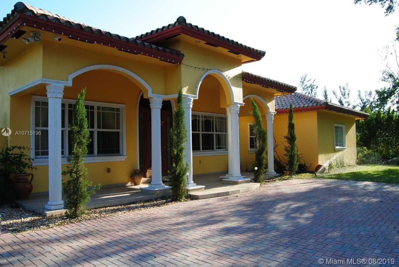 13500 Luray Road Southwest Ranches, FL 33330 - Photo 3 of 24