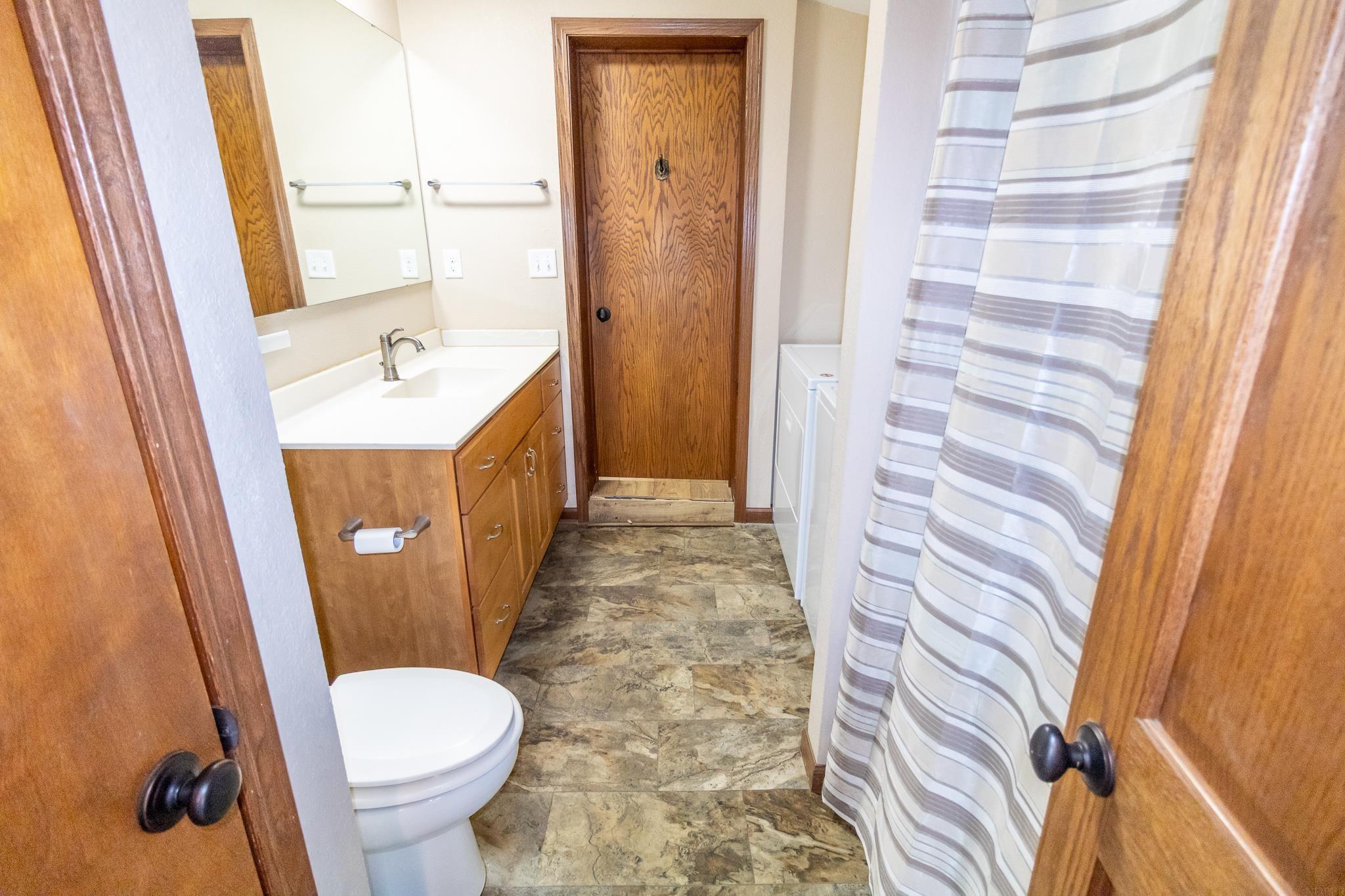5419 West Bennington Road Cedar Falls, IA 50613 - Photo 16 of 29 Gallery Image 16