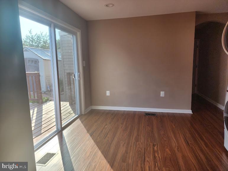 1 Wendover Road Glen Burnie, MD 21060 - Photo 12 of 41 Dining area