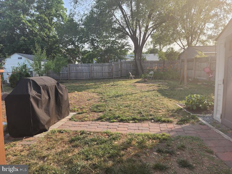 1 Wendover Road Glen Burnie, MD 21060 - Photo 30 of 41 Back yard other view