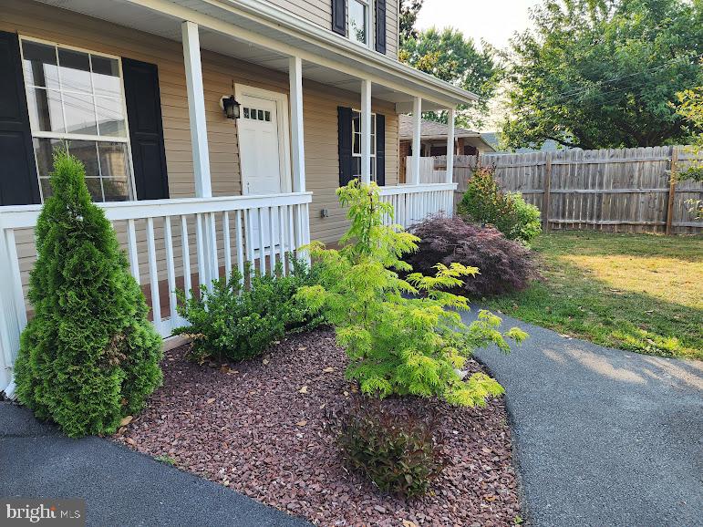 1 Wendover Road Glen Burnie, MD 21060 - Photo 4 of 41 Side front view with porch