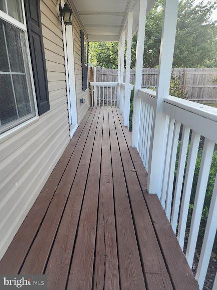 1 Wendover Road Glen Burnie, MD 21060 - Photo 6 of 41 Front porch