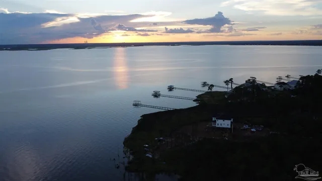 $299,000 | 4500 Fishermans Point Drive, Milton, FL 32583