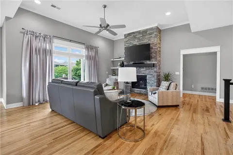 $750,000 | 12000 West 184th Street, Overland Park, KS 66013