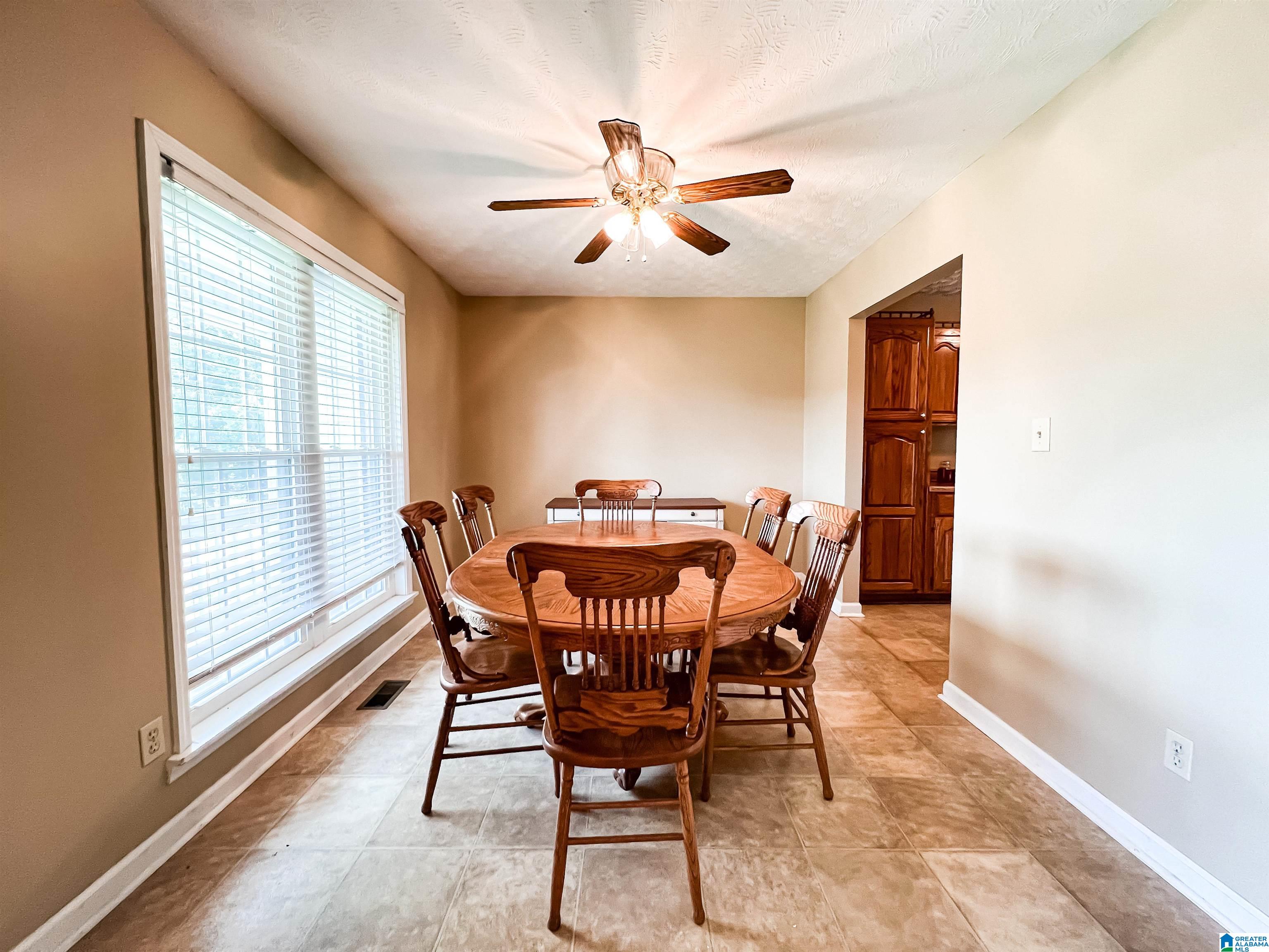 919 Green Valley Road Gadsden, AL 35905 - Photo 11 of 33