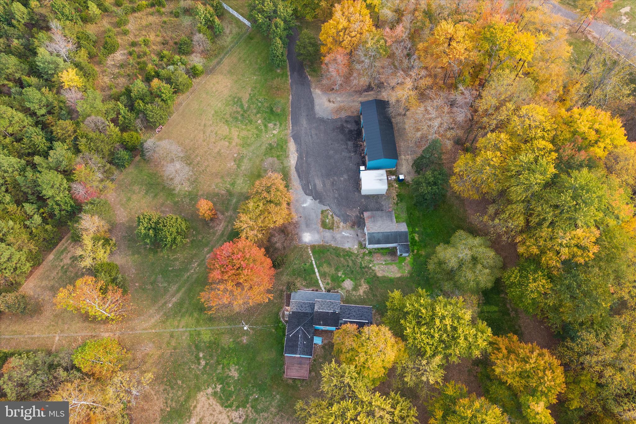 12214 Dumfries Road Manassas, VA 20112 - Photo 37 of 39 Gallery Image 37
