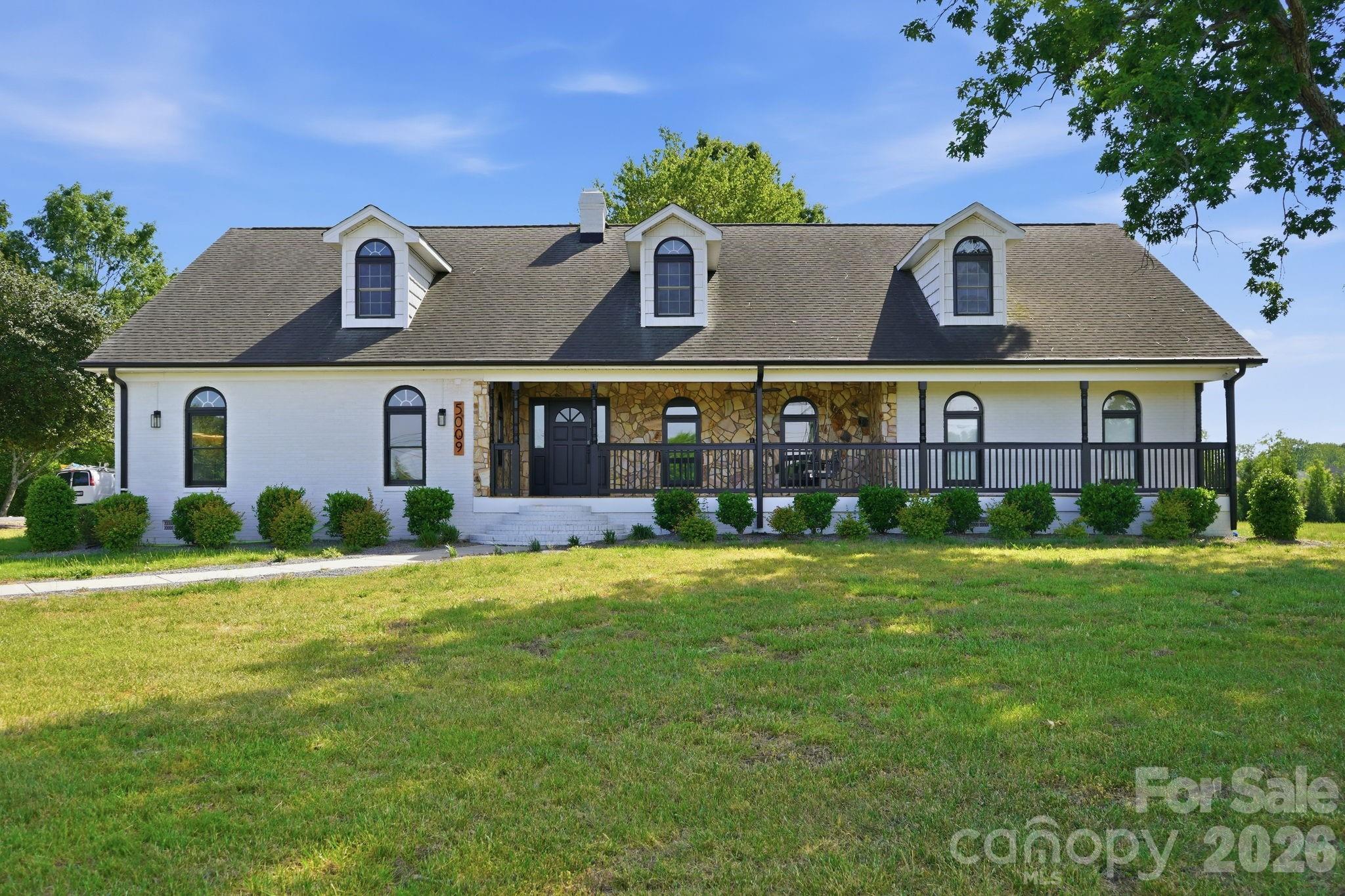 5009 Hemby Road Matthews, NC 28104 - Photo 2 of 44