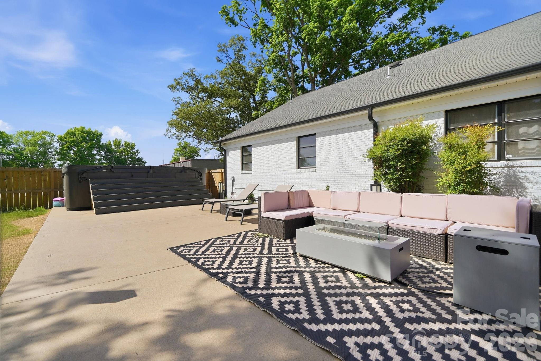 5009 Hemby Road Matthews, NC 28104 - Photo 38 of 44