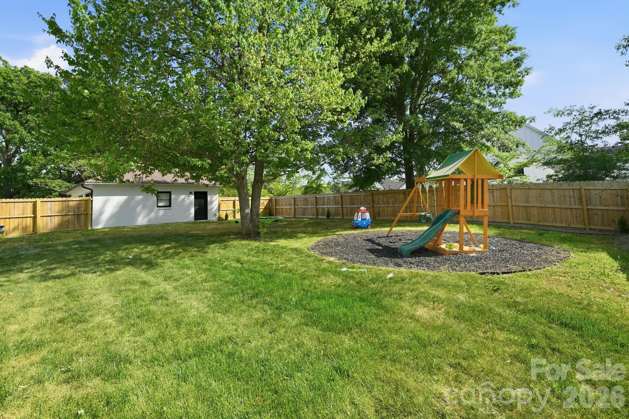 5009 Hemby Road Matthews, NC 28104 - Photo 41 of 44