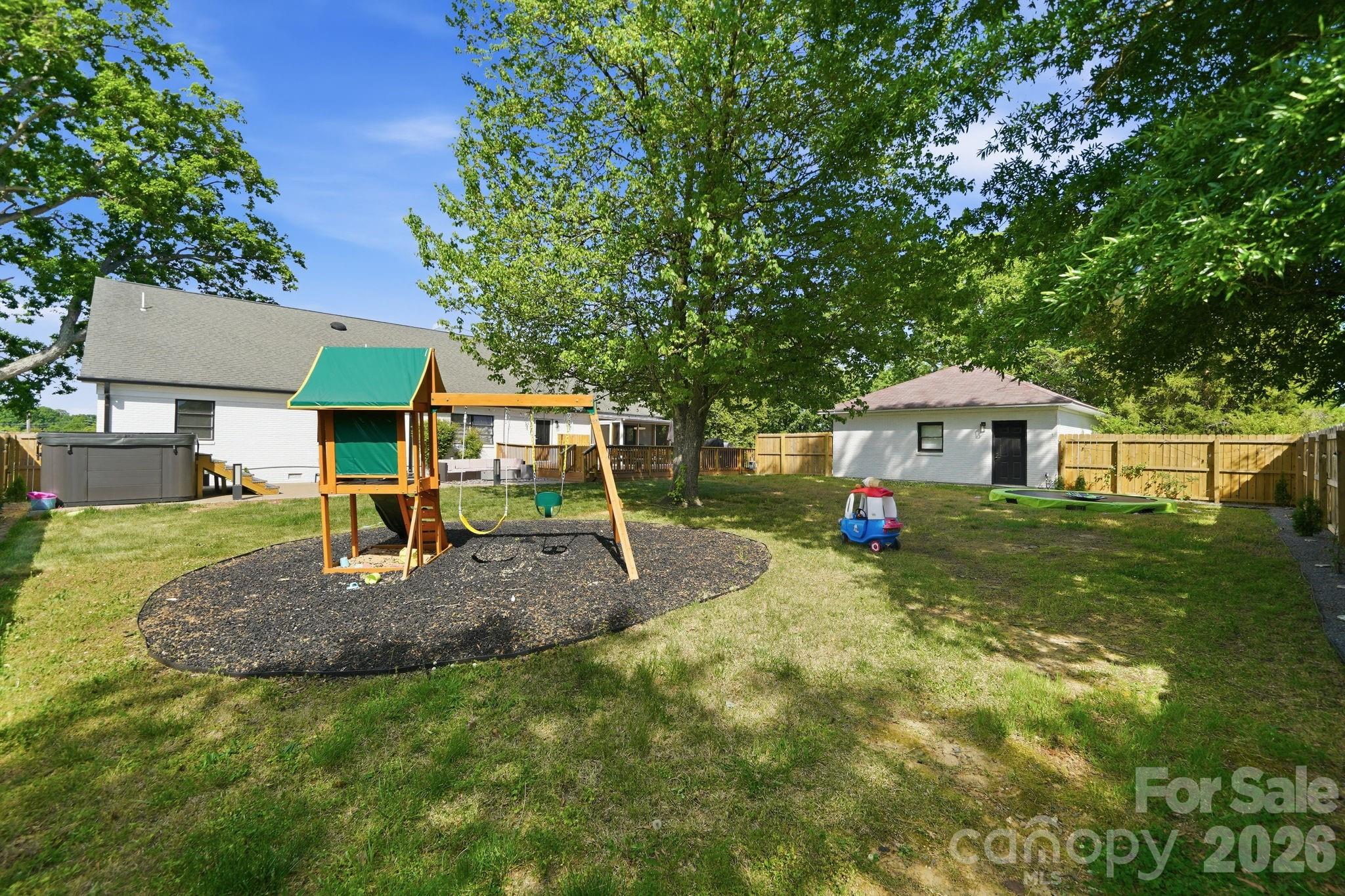 5009 Hemby Road Matthews, NC 28104 - Photo 42 of 44