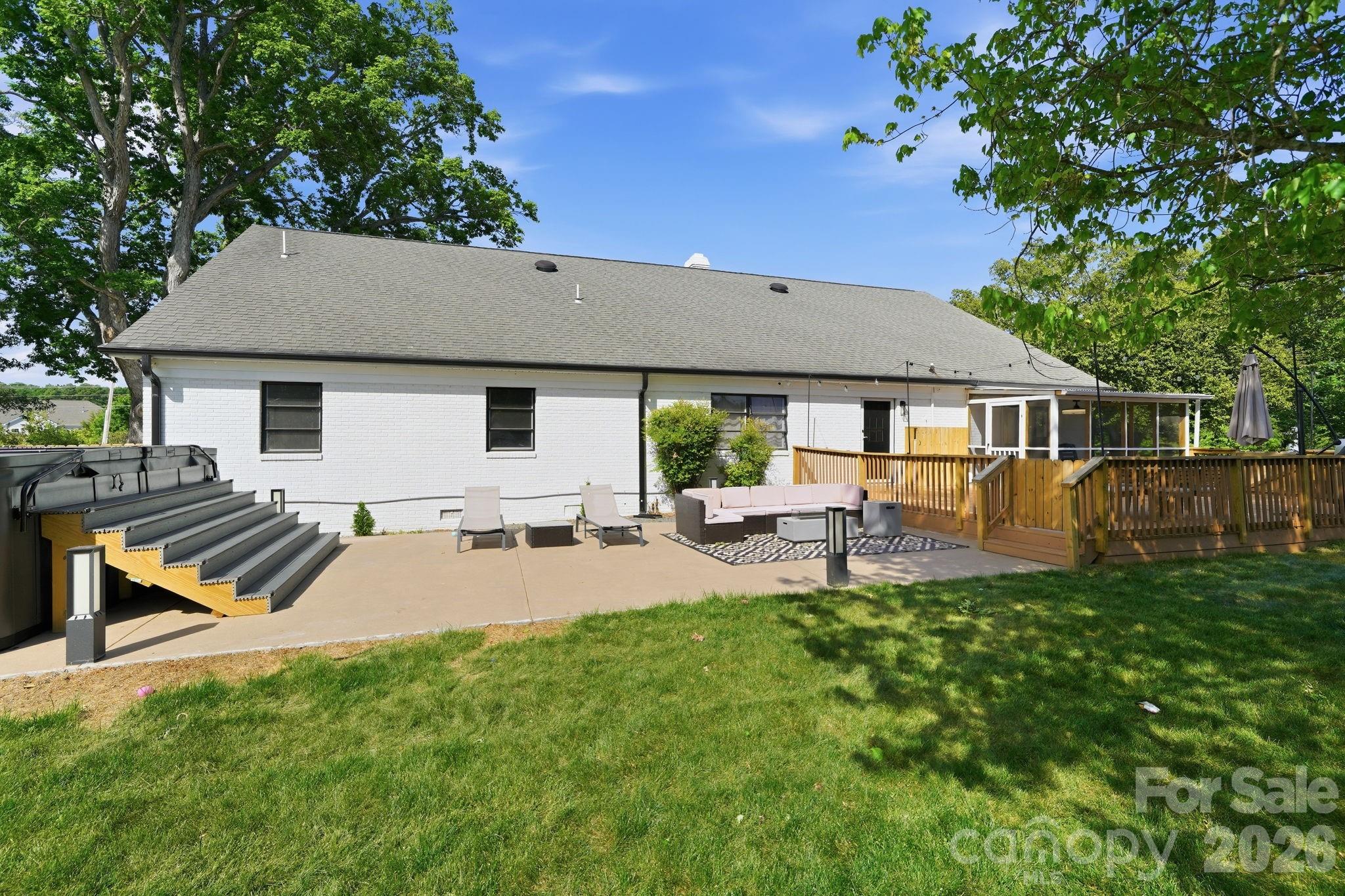 5009 Hemby Road Matthews, NC 28104 - Photo 43 of 44