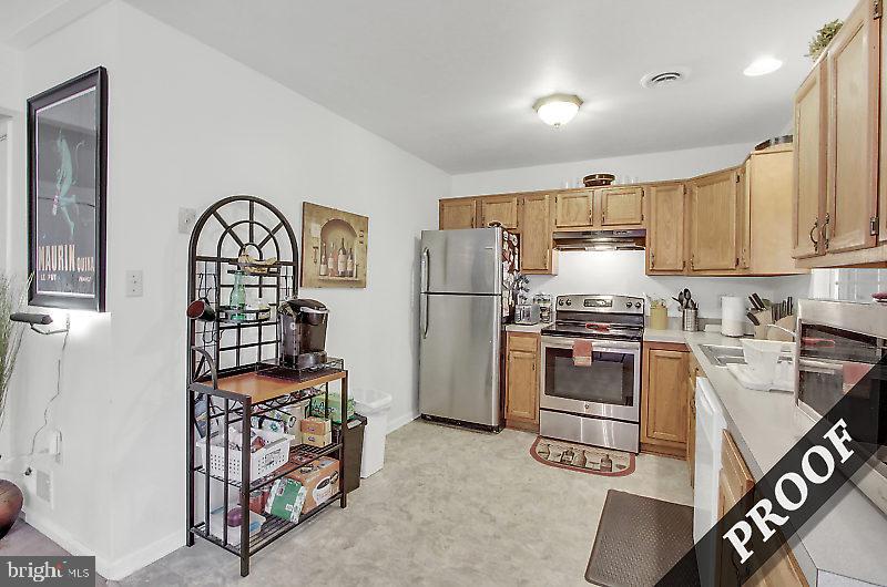 2848 Robin Road York, PA 17404 - Photo 8 of 26 Gallery Image 8