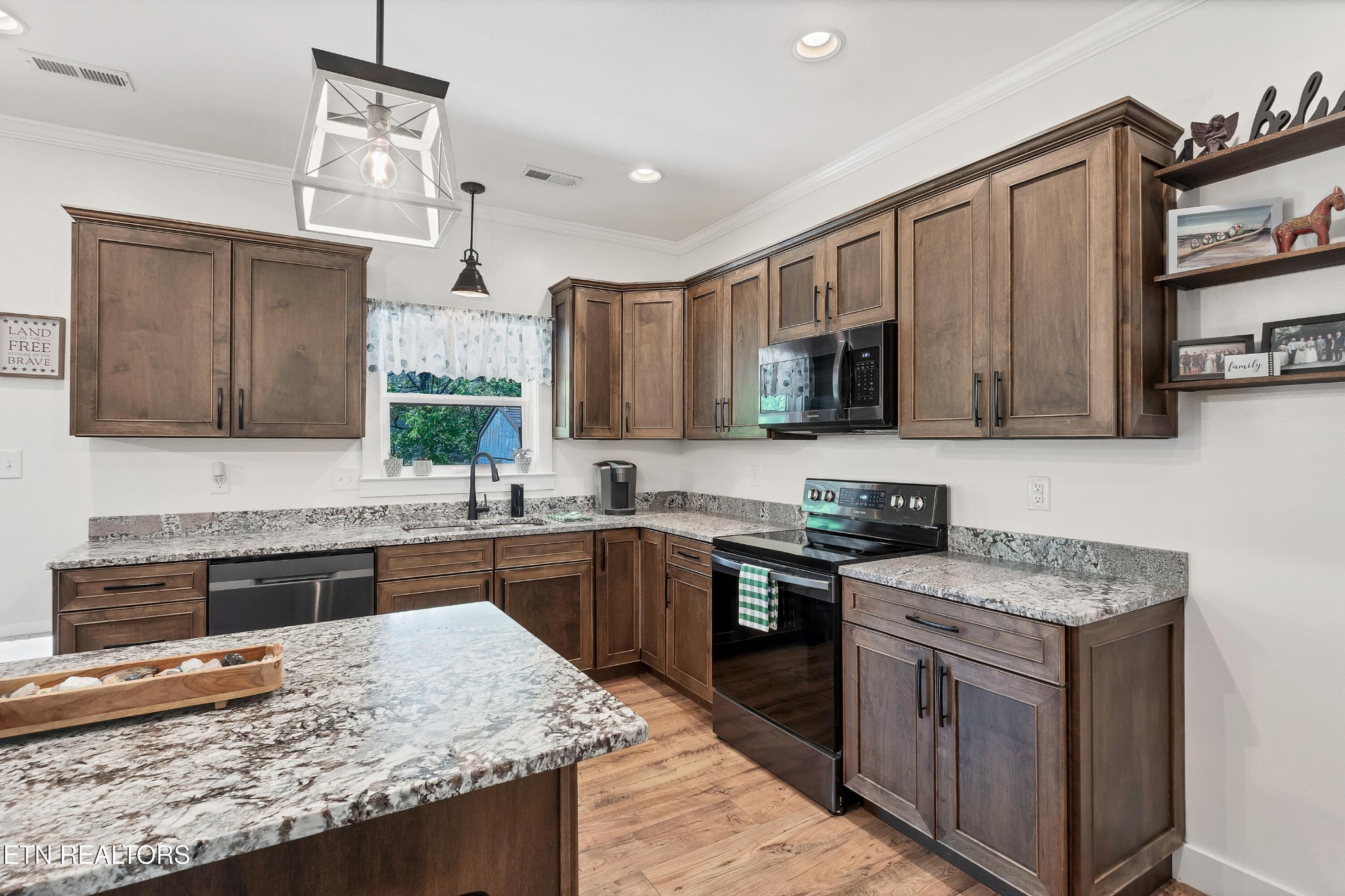 1508 Roxy Lane Maryville, TN 37803 - Photo 16 of 46