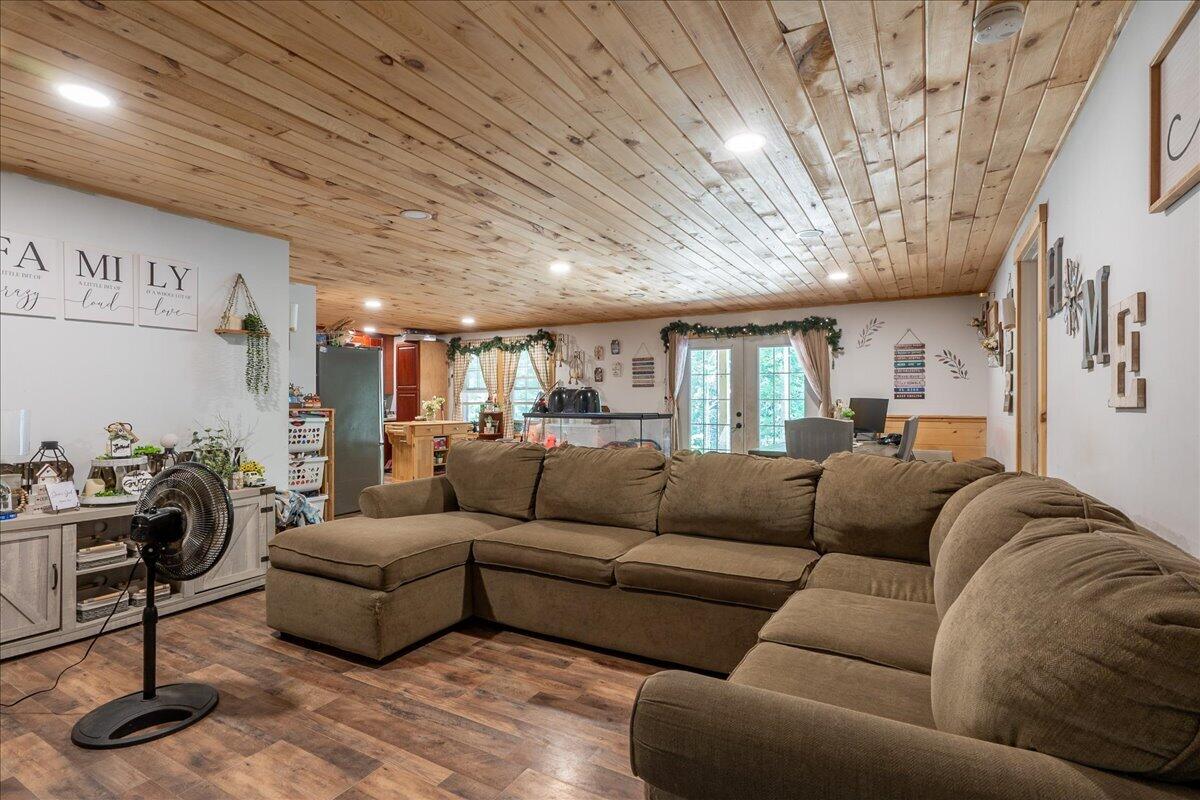 98 Davey Road Warren, ME 04864 - Photo 20 of 35 98 Davey Road, Warren