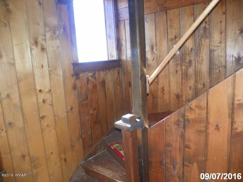 8299 Nutt Lane Snowflake, AZ 85937 - Photo 15 of 28 a view of a staircase