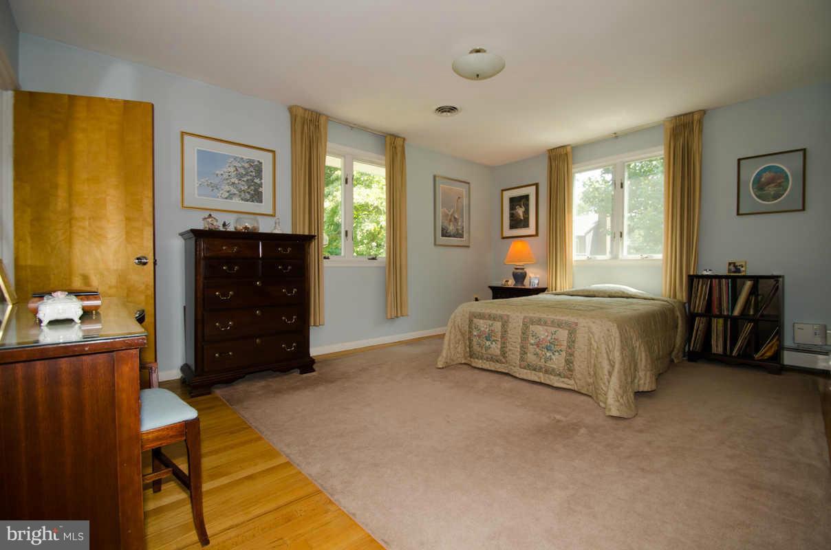 8332 Wicomico Road Pasadena, MD 21122 - Photo 12 of 19 Bedroom (Master)