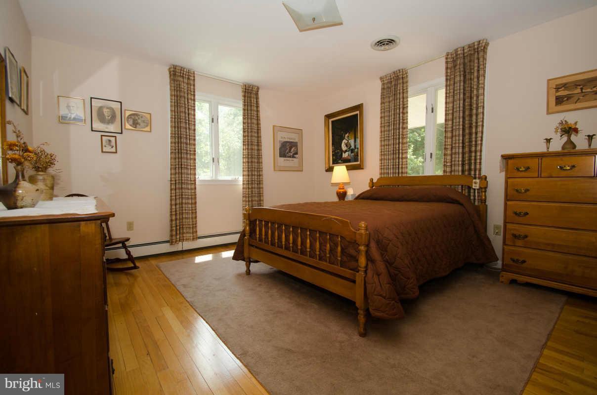 8332 Wicomico Road Pasadena, MD 21122 - Photo 14 of 19 Bedroom