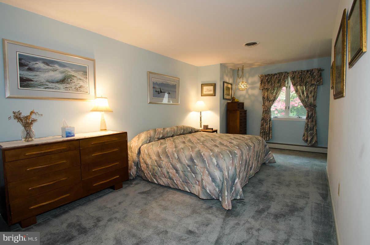 8332 Wicomico Road Pasadena, MD 21122 - Photo 17 of 19 Bedroom