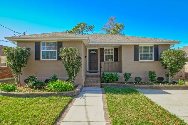 $425,000 | 4624 Barnett Street, Metairie, LA 70006