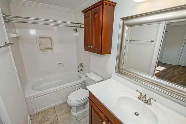 $425,000 | 4624 Barnett Street, Metairie, LA 70006