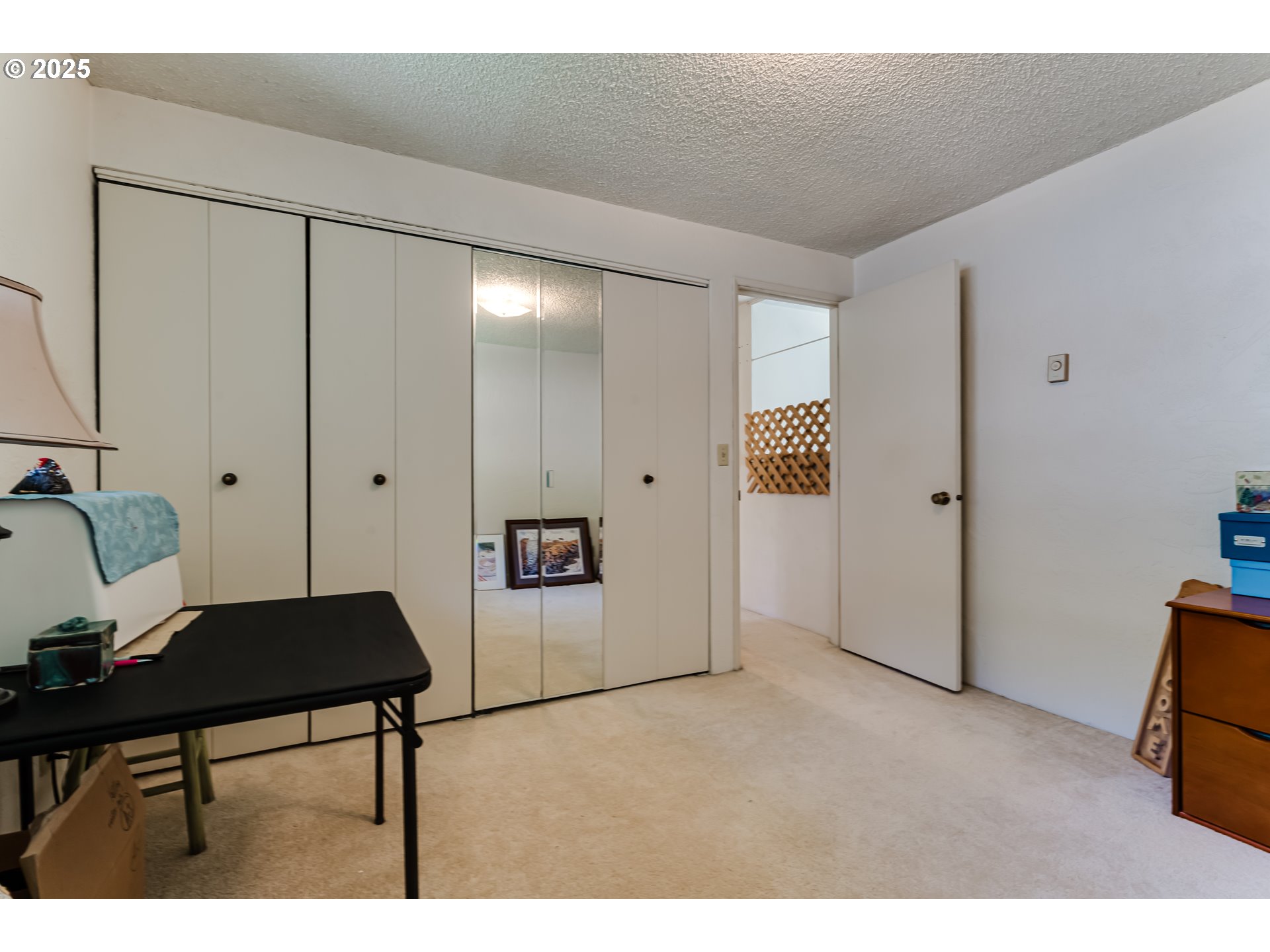 4427 Fox Hollow Road, Unit 5 Eugene, OR 97405 - Photo 26 of 39 Gallery Image 26