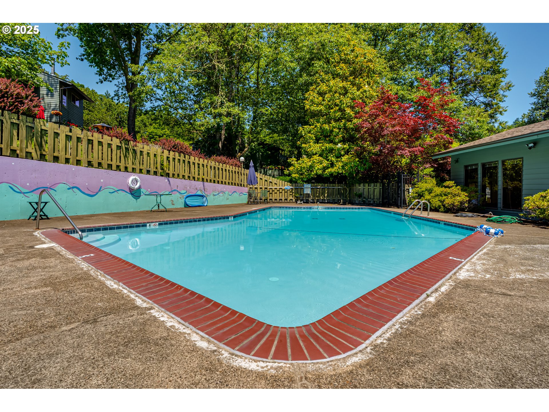 4427 Fox Hollow Road, Unit 5 Eugene, OR 97405 - Photo 34 of 39 Gallery Image 34