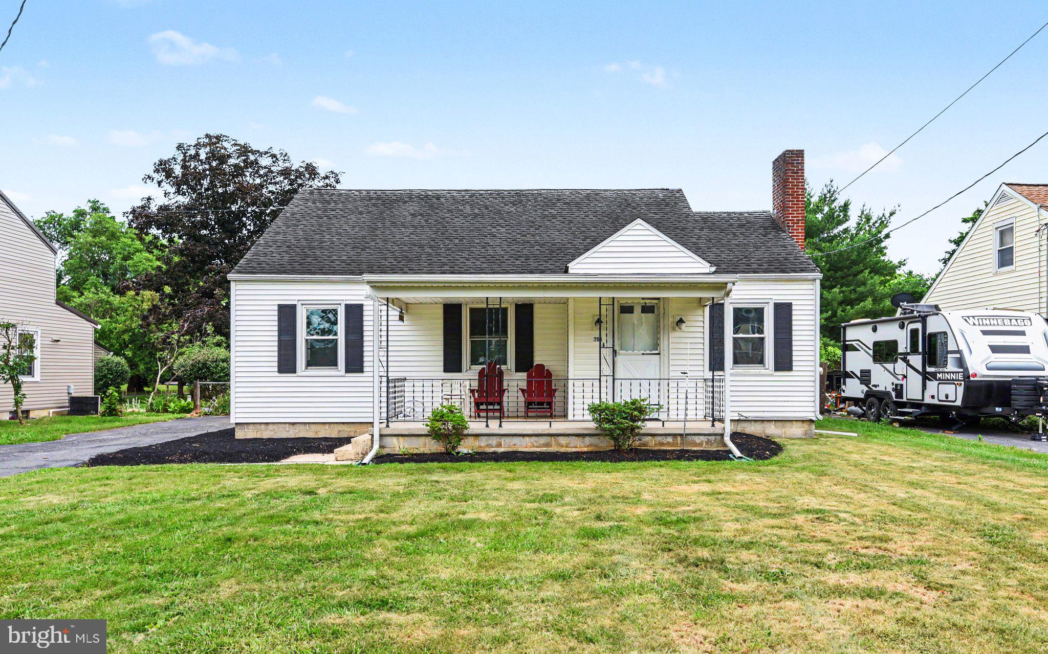 203 Pine Road Mount Holly Springs, PA 17065 - Photo 1 of 30