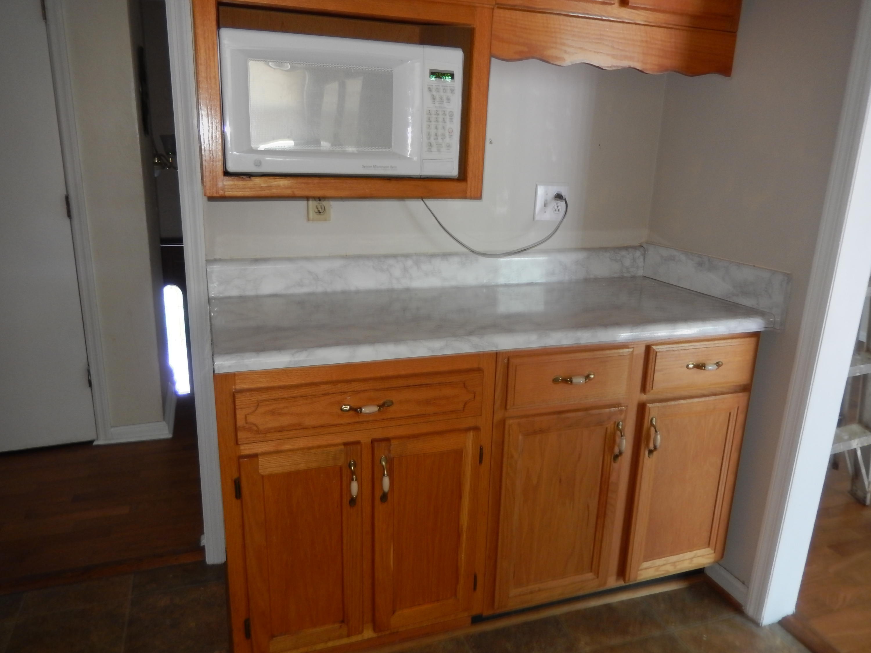 2110 Ruritan Road Roanoke, VA 24012 - Photo 4 of 19 Kitchen